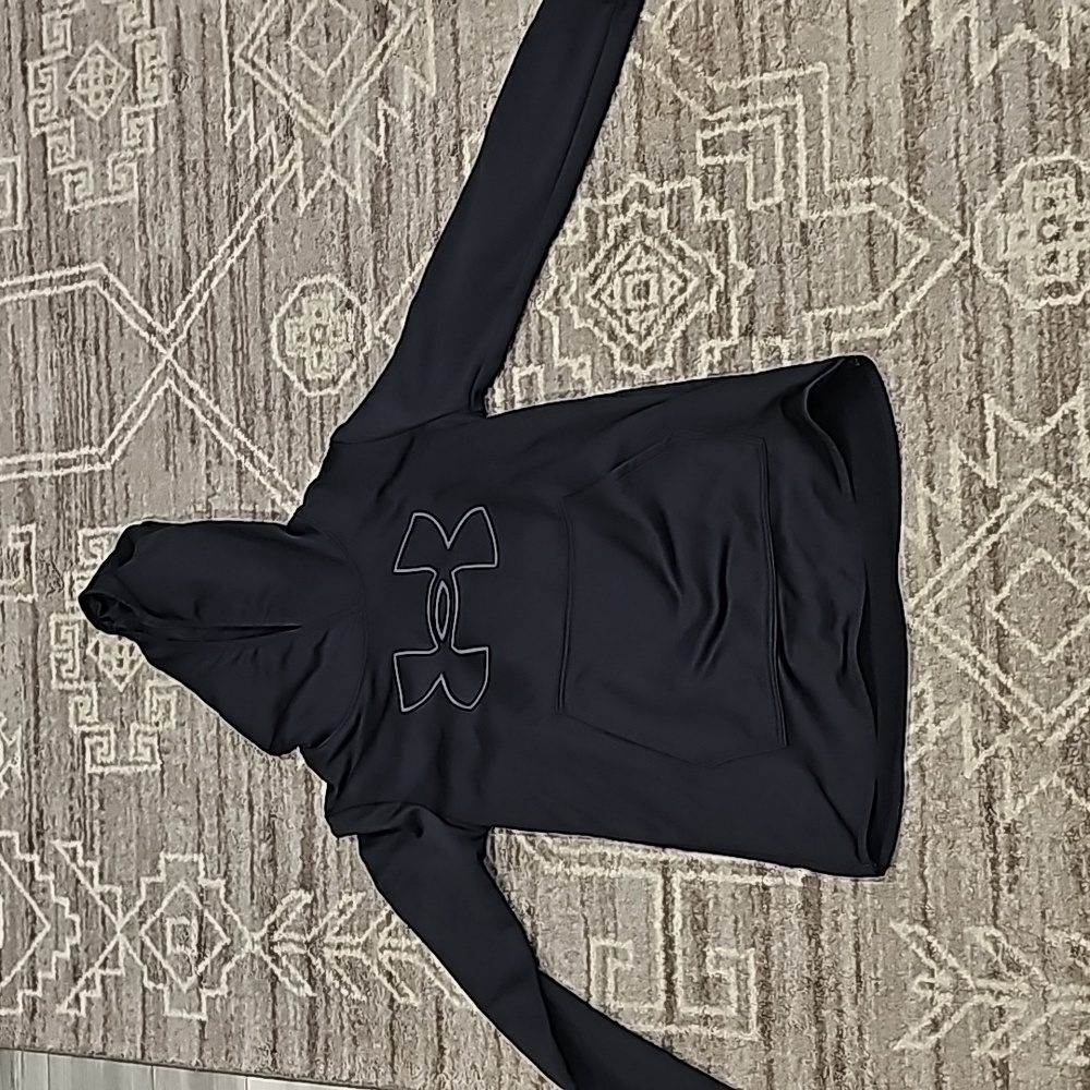 XS Under Armour Performance Sweatshirt